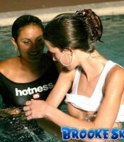 Brooke Skye gettin wet
